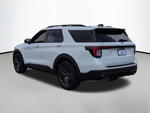 Star White Metallic Tri-Coat 2026 Ford Explorer ST