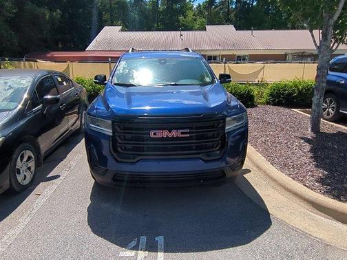 Ultra Blue Metallic 2023 GMC Acadia FWD SLE