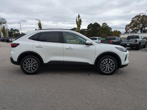 2025 Ford Escape PHEV Base