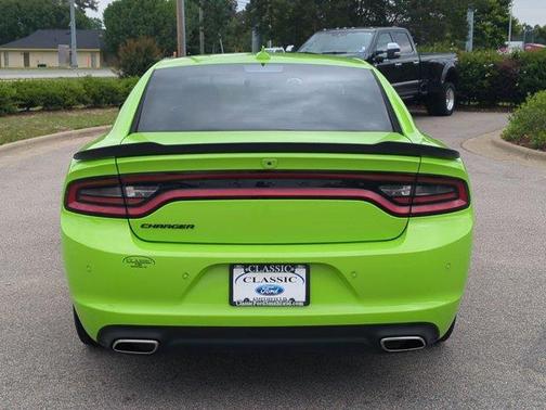 Sublime Metallic Clearcoat 2023 Dodge Charger SXT