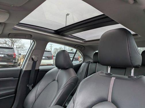 2019 Toyota Camry XSE