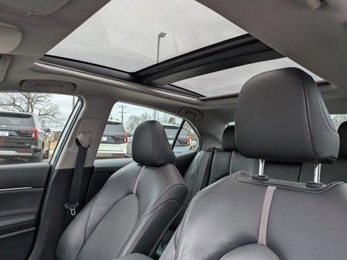 2019 Toyota Camry XSE