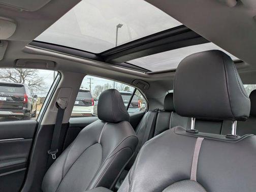 2019 Toyota Camry XSE