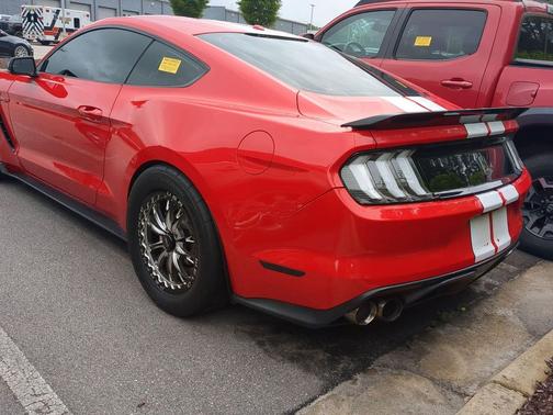 Race Red 2016 Ford Shelby GT350 Base