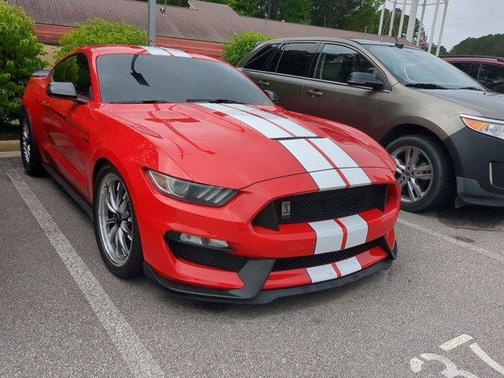 Race Red 2016 Ford Shelby GT350 Base