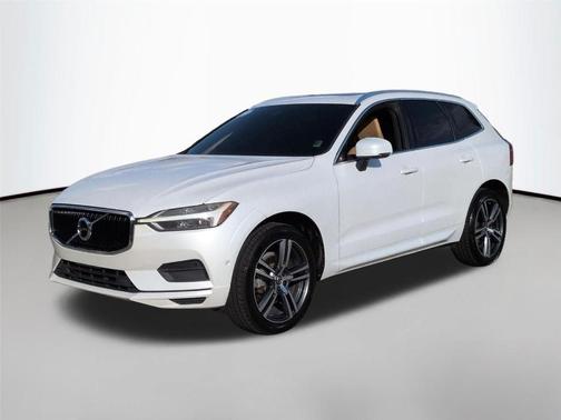 2019 Volvo XC60 T5 Momentum