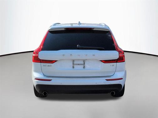 2019 Volvo XC60 T5 Momentum