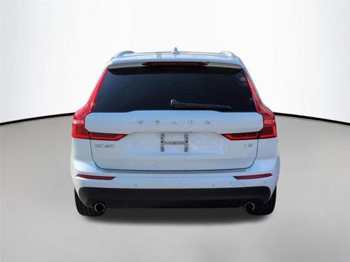 2019 Volvo XC60 T5 Momentum