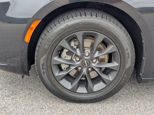 2021 Chrysler Pacifica Touring