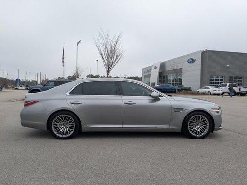 2022 Genesis G90 5.0 Ultimate