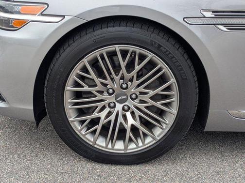 2022 Genesis G90 5.0 Ultimate