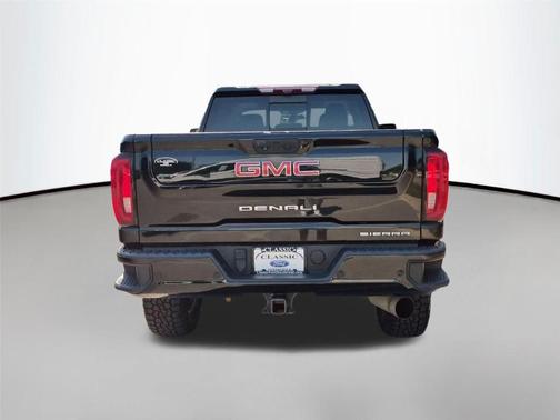 Onyx Black 2022 GMC Sierra 2500 Denali