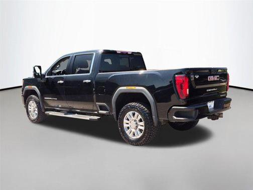Onyx Black 2022 GMC Sierra 2500 Denali