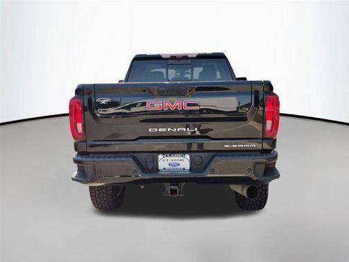 Onyx Black 2022 GMC Sierra 2500 Denali