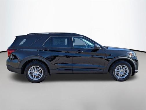 Agate Black Metallic 2026 Ford Explorer Active