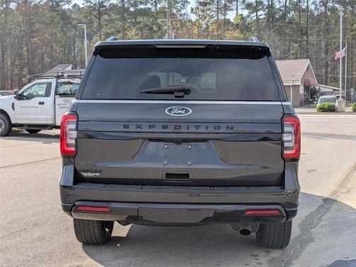 Gray Metallic 2024 Ford Expedition Limited