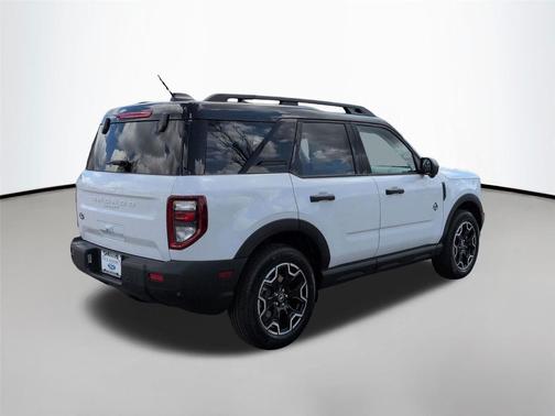 Oxford White 2026 Ford Bronco Sport Outer Banks