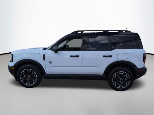 Oxford White 2026 Ford Bronco Sport Outer Banks