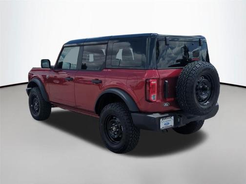 Ruby Red Metallic Tinted Clearcoat 2026 Ford Bronco Big Bend