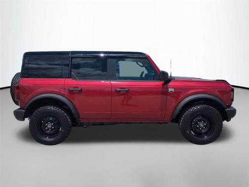 Ruby Red Metallic Tinted Clearcoat 2026 Ford Bronco Big Bend
