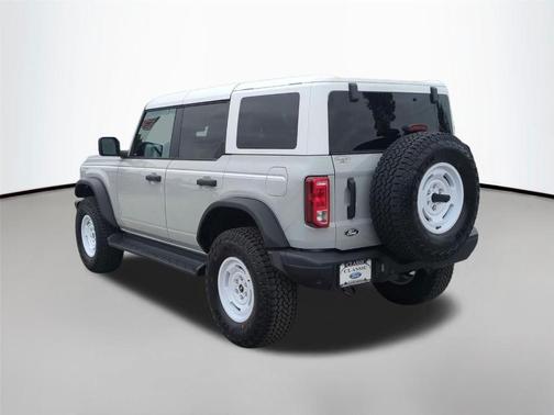 Avalanche Gray 2026 Ford Bronco Heritage Edition