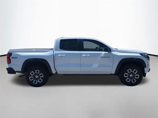 Summit White 2023 Chevrolet Colorado Z71