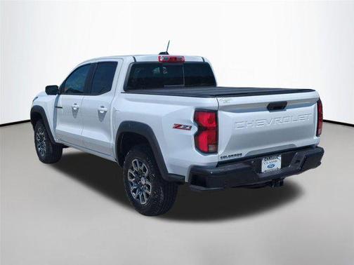 Summit White 2023 Chevrolet Colorado Z71