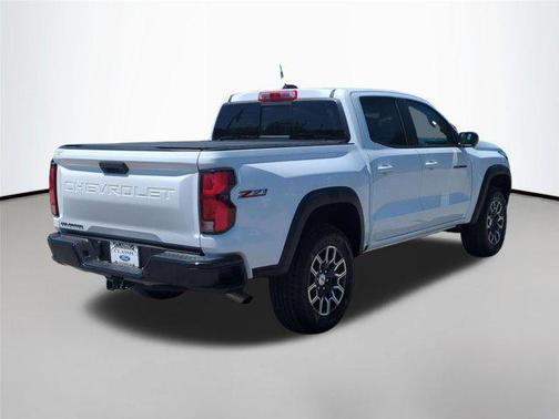 Summit White 2023 Chevrolet Colorado Z71