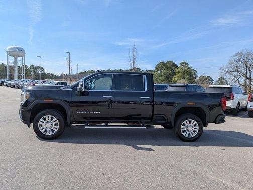 2022 GMC Sierra 2500 Denali