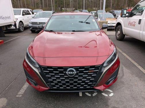 2023 Nissan Altima SR FWD