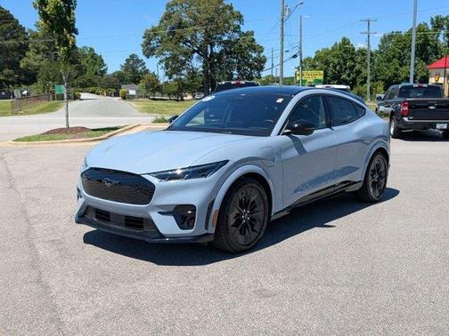 2025 Ford Mustang Mach-E GT