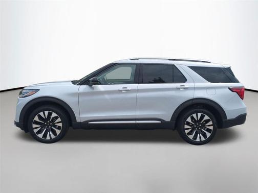 Space White Metallic 2026 Ford Explorer Platinum
