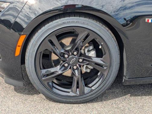 2024 Chevrolet Camaro 2LT