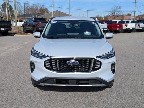 2026 Ford Escape Platinum