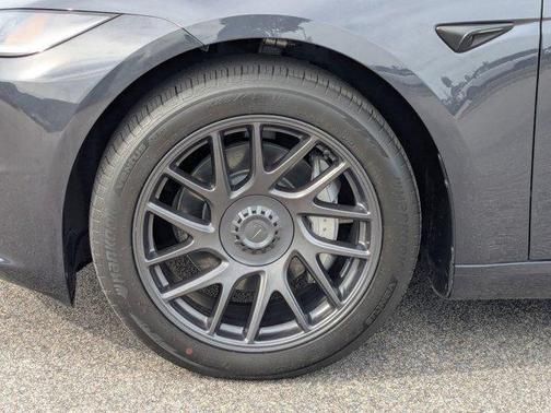 2024 Tesla Model 3 Long Range