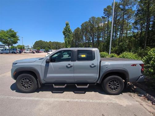 Boulder Gray Pearl 2023 Nissan Frontier PRO-4X