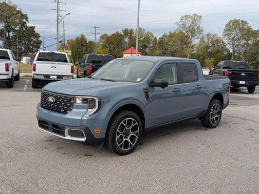 2025 Ford Maverick Lariat