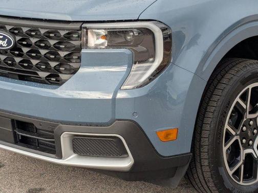 2025 Ford Maverick Lariat