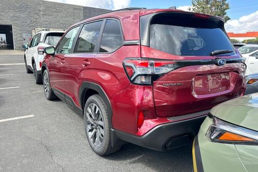 2025 Subaru Forester Touring