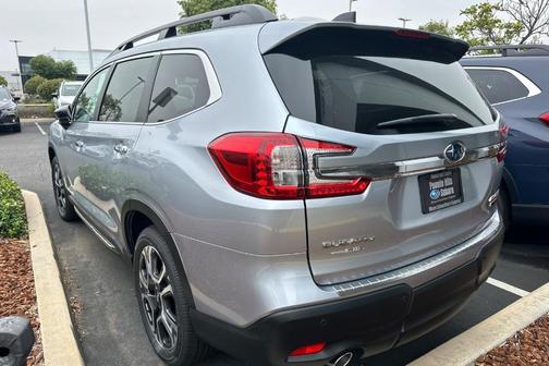 2025 Subaru Ascent Touring