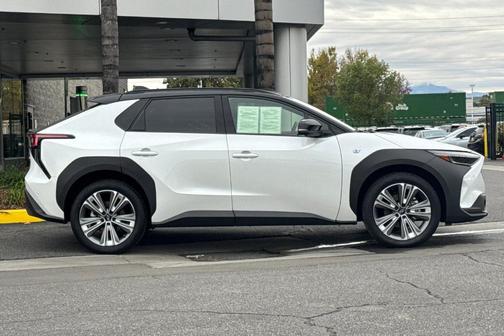 2023 Subaru Solterra Touring