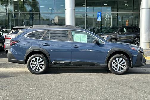 2023 Subaru Outback Premium