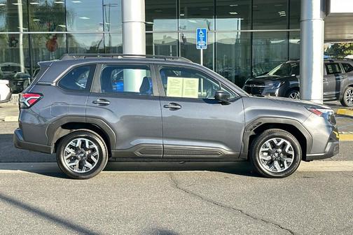 2025 Subaru Forester 