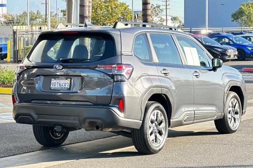 2025 Subaru Forester 