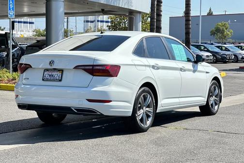 2019 Volkswagen Jetta 1.4T R-Line