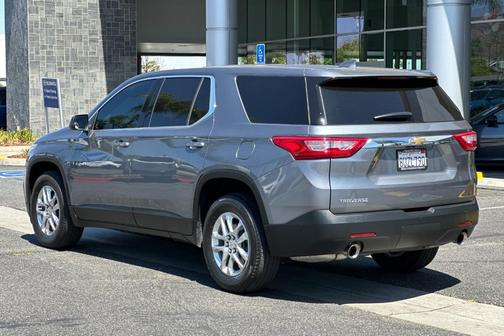 2021 Chevrolet Traverse LS