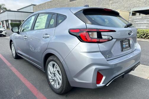 2025 Subaru Impreza Base