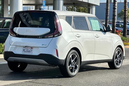 2023 Kia Soul EX