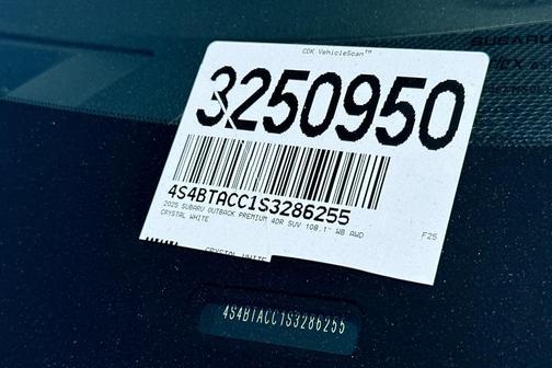 2025 Subaru Outback Premium