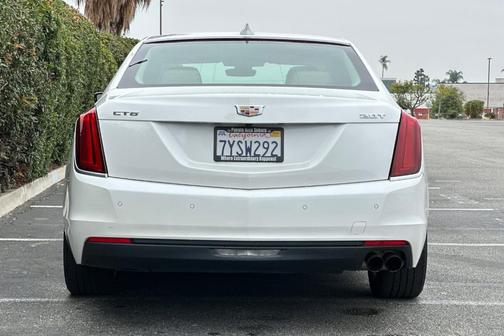 2018 Cadillac CT6 2.0L Turbo Standard